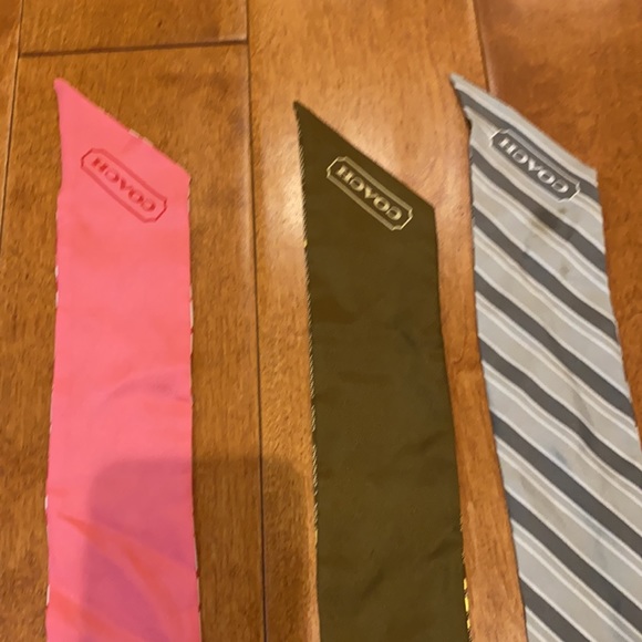 Set of 3 Coach 100% Silk Skinny Scarves - Picture 5 of 6